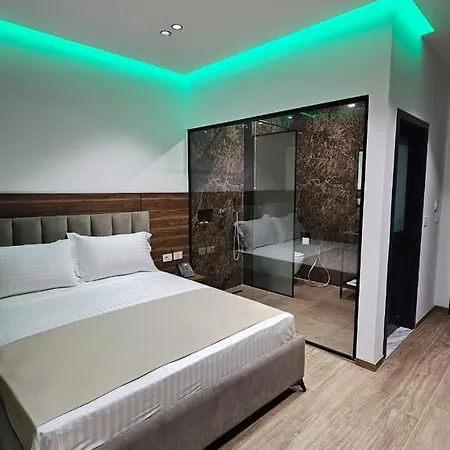 Hotel Agron *